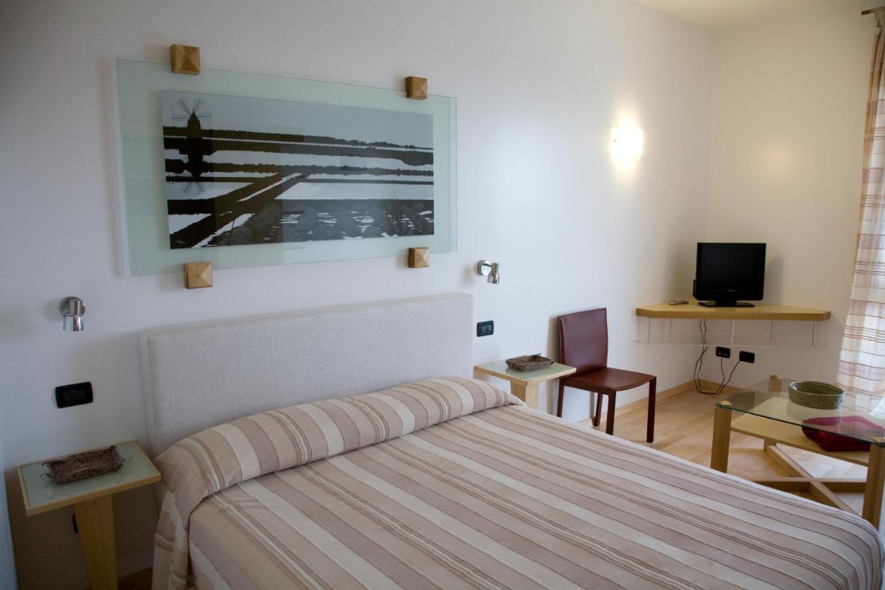 Garibaldi Citta' Apartment Трапани Екстериор снимка