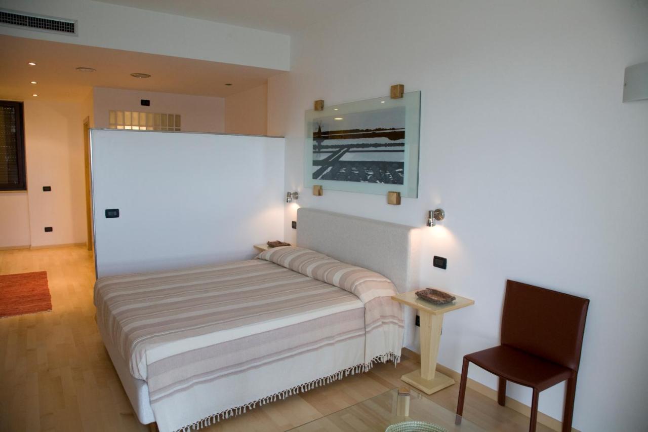 Garibaldi Citta' Apartment Трапани Екстериор снимка