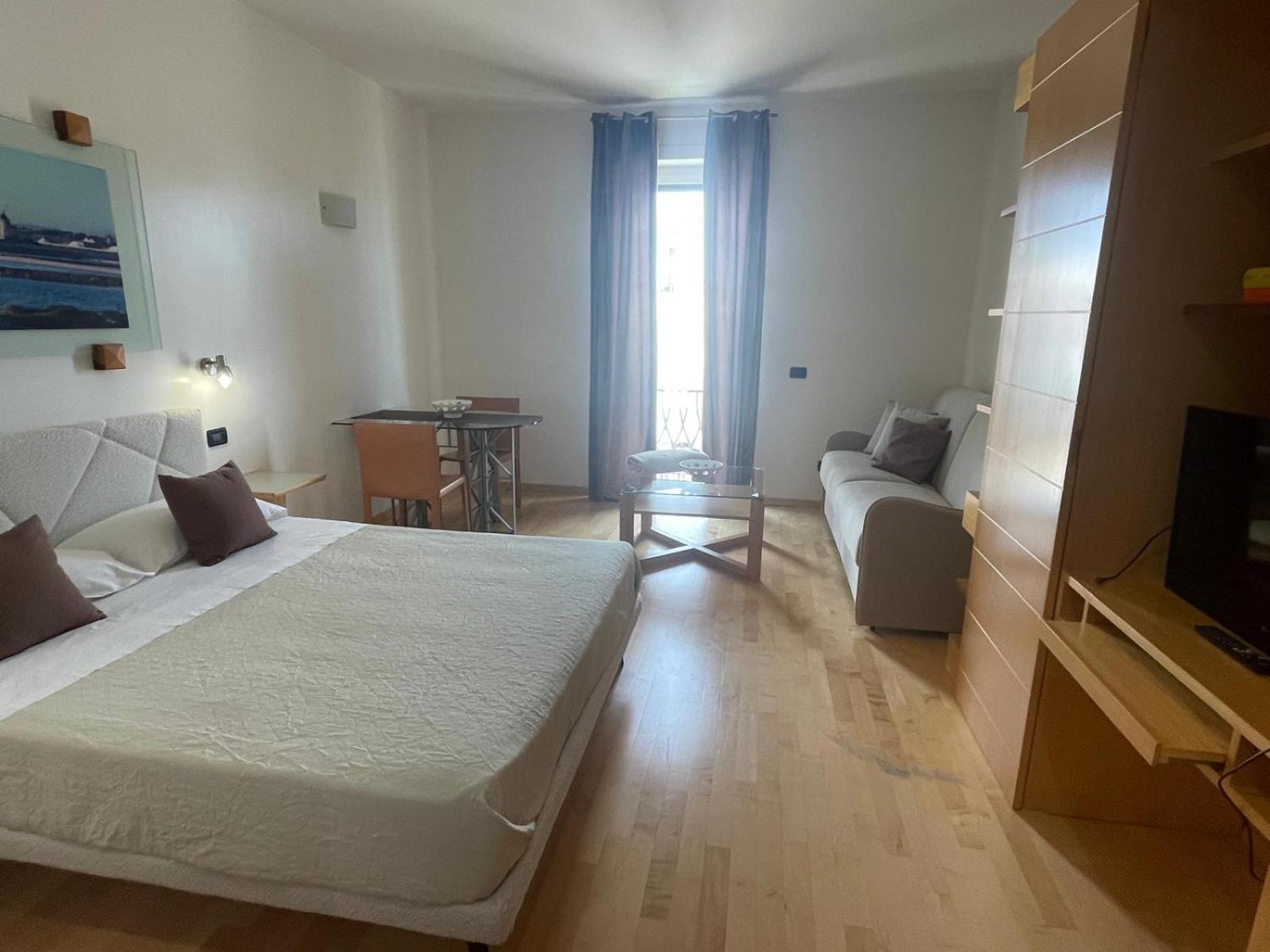 Garibaldi Citta' Apartment Трапани Екстериор снимка
